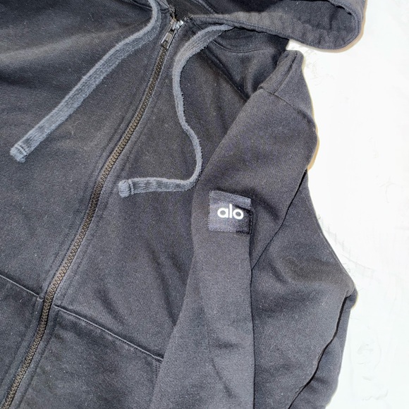 alo hoodie - Picture 2 of 3